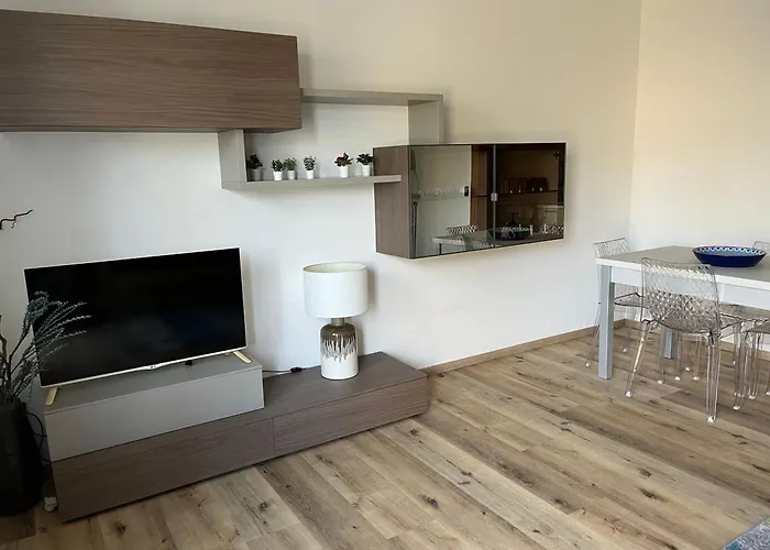 Casa Daniela #2 Апартаменты *